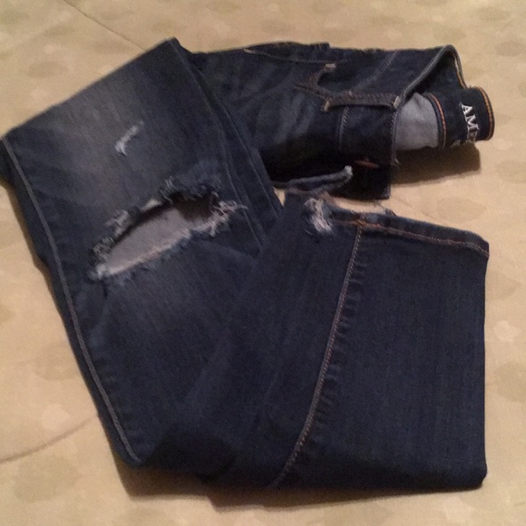 Distressed jeans - Picture 2 of 4